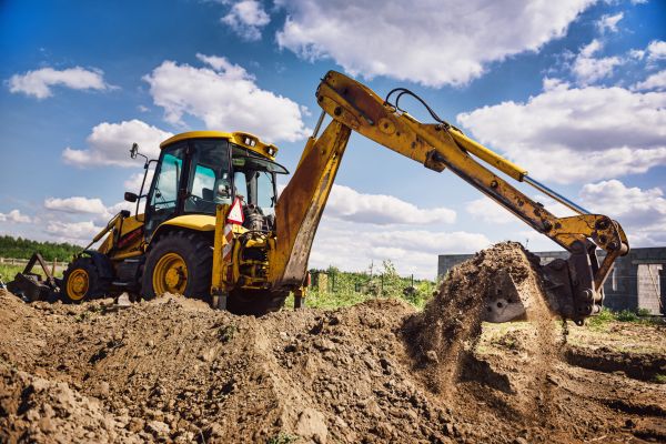 Backhoe Digging Service in Cincinnati